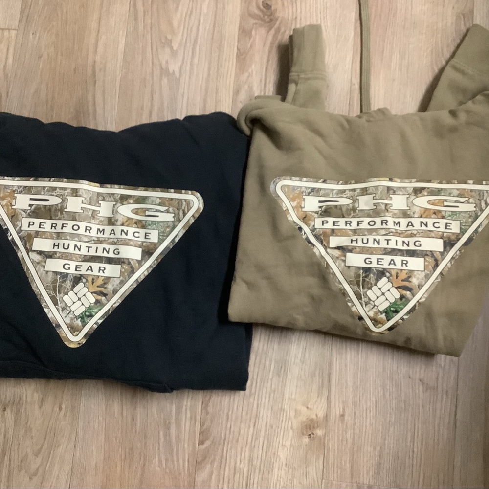 2 Columbia PHG Mens small hoodies